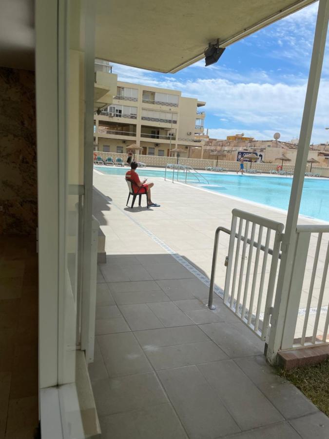 Apartamento Totalmente Reformado Con Piscina Y Jardines Al Lado De La Playa De La Carihuela Torremolinos Buitenkant foto